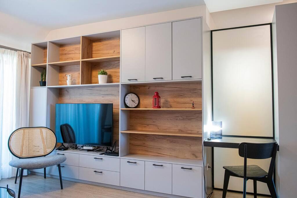 Tokiyo: A Lovely City Center 2 Bedrooms Apartment With Private Parking Sofia Eksteriør bilde