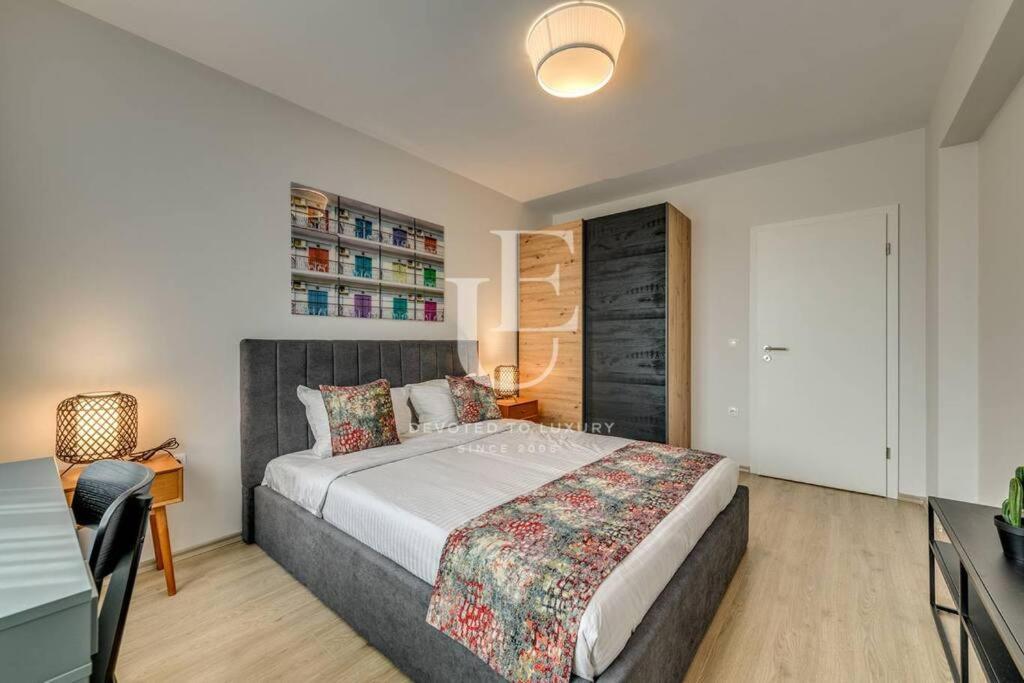 Tokiyo: A Lovely City Center 2 Bedrooms Apartment With Private Parking Sofia Eksteriør bilde