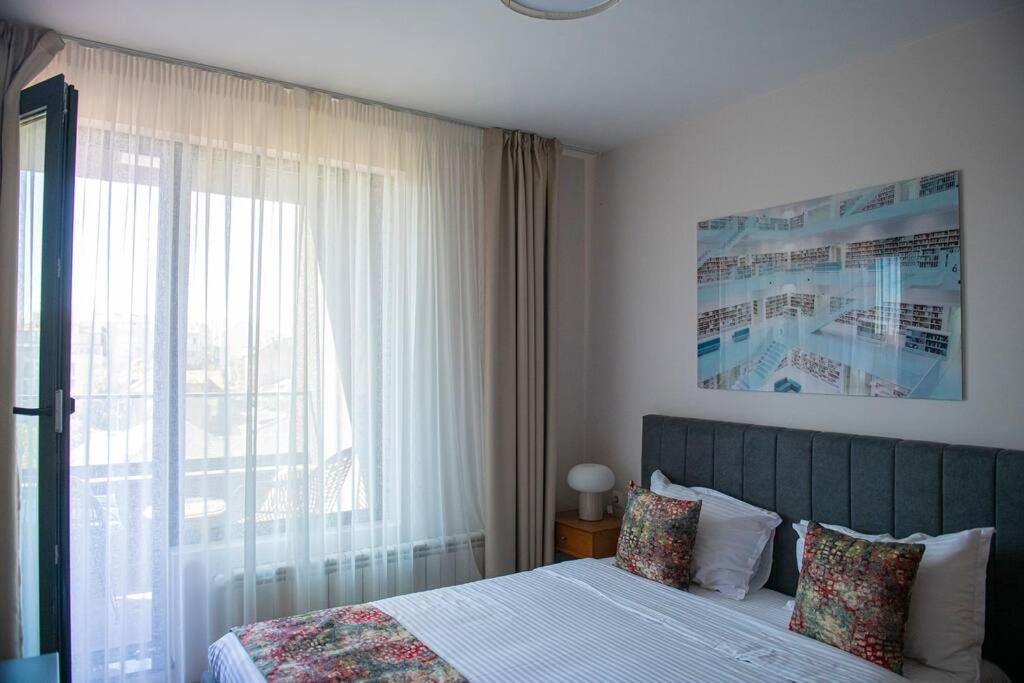 Tokiyo: A Lovely City Center 2 Bedrooms Apartment With Private Parking Sofia Eksteriør bilde